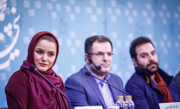 مریم دوستی دبیر جشنواره فیلم کوتاه «سلفی ۲۰» شد