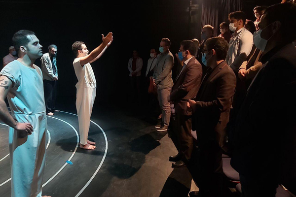 مدیرکل هنرهای نمایشی از اجراگران تئاتر«صاحبدلان» قدردانی کرد