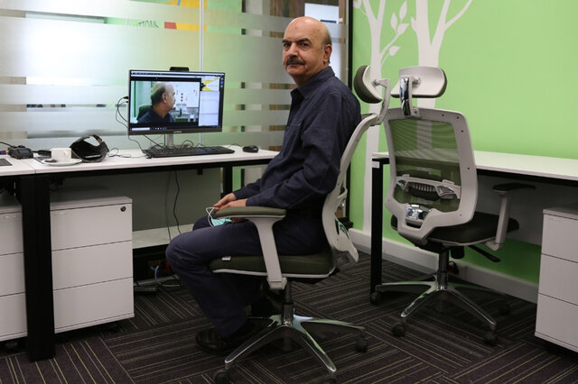 پیام ایرج طهماسب به نوجوانان / «خودتان باشید»