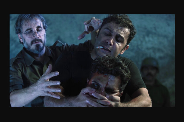 ساخت «باد بر می‌خیزد» از نیمه گذشت