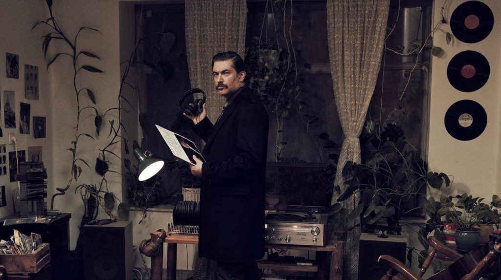 نگاهی به فیلم «بی‌ حسی موضعی» / به مردنم نگاه نکن