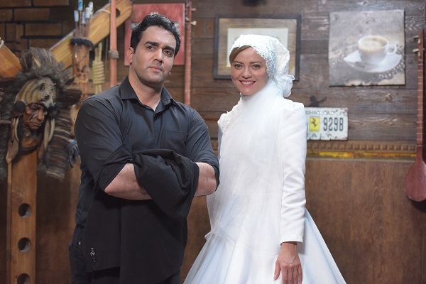 پوریا پورسرخ و بازیگر معروف ترکیه به فیلم «هولیا» پیوستند