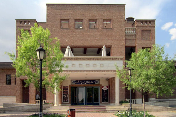 تماشاخانه ایرانشهر بعد از ۱۸۰ روز بازگشایی شد