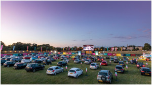 افزایش تعداد سینما ماشین در انگلستان در دوران کرونا 