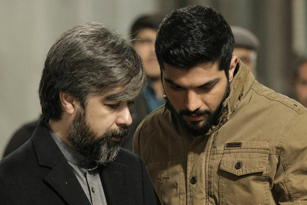 روایت حامد عنقا از «آقازاده» را در «نقد سینما» ببینید روایت حامد عنقا از «آقازاده» را در «نقد سینما» ببینید