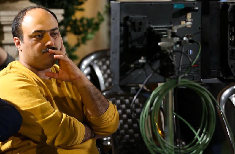 مجید توکلی با گروهی از بازیگران تئاتر «کارتن‌خواب» را می‌سازد