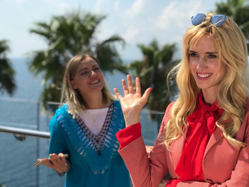 ستاره معروف ترکیه جلوی دوربین «هولیا» رفت  