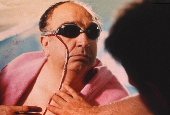 نگاهی به سينمای بهمن فرمان‌آرا در سال‌های اخير / مرحمت فرموده ما را مس كنيد