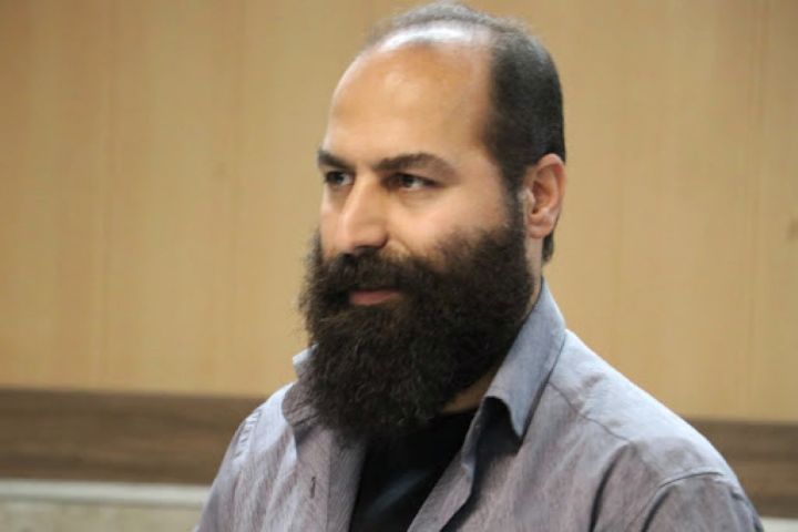 اکثر سالن‌های خصوصی تئاتر بنگاه اقتصادی هستند