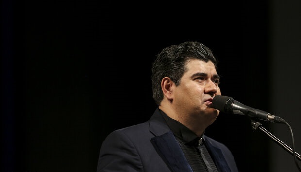 سالار عقیلی برای «شاهرگ» می خواند سالار عقیلی برای «شاهرگ» می خواند