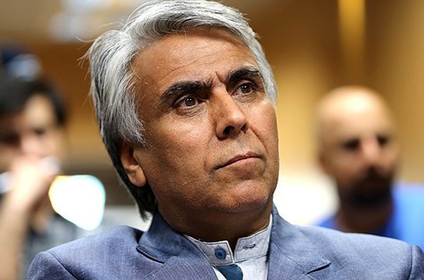 دادن مجوز شبکه نمایش خانگی به صداوسیما به معنای نابودی آن است باز ماندن سینماها یعنی دشمنی با مردم 