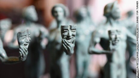  خوشبختانه یا متاسفانه بازیگران مشغول کارند!