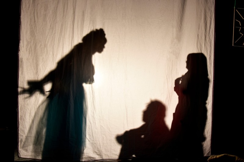 گزارش تصویری- نمایش «شب آواز درنا» به کارگردانی شبنم صادق زاده