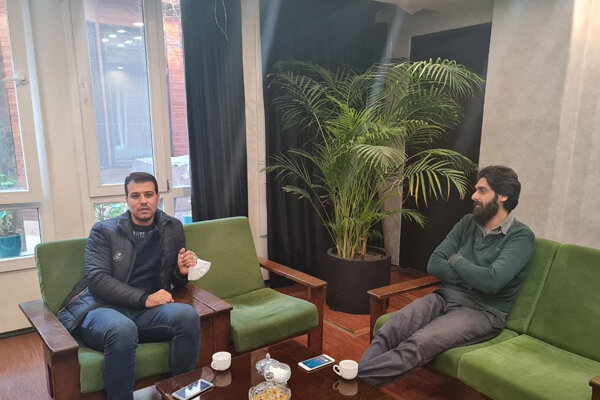 نماینده ای که اسناد عزل بنی صدر را جمع کرد/برای آرشیو تهاتر کردیم