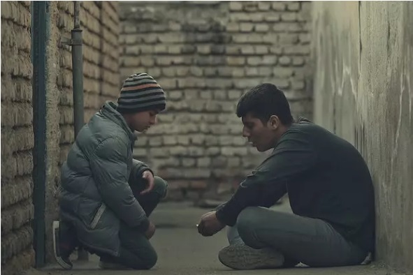 «در ملاء عام» به جشنواره «سالرنو» می رود/ قمار برای زنده ماندن