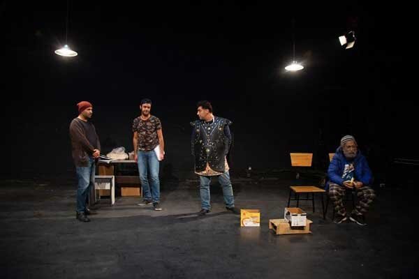 «روغن کنجد» در تماشاخانه سپند «روغن کنجد» در تماشاخانه سپند