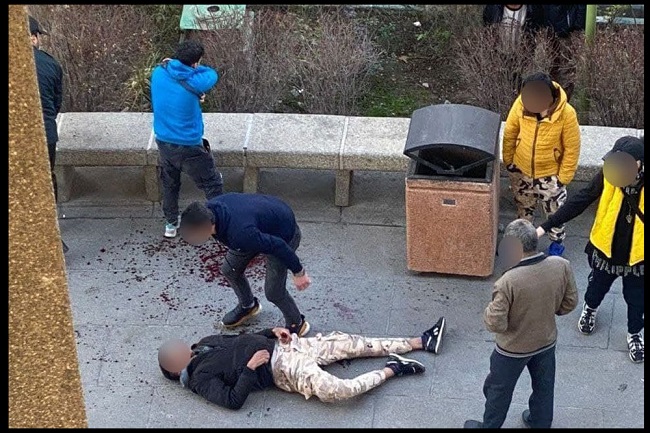 قمه کشی اراذل و اوباش در یک قدمی تئاتر شهر/ بازهم خون ریخته شد