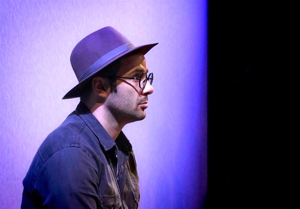 «تئاتر در خیابان» جای تئاترِ خیابانی را گرفته است/ احترام و اعتبار جشنواره فجر را از آن گرفته‌ایم