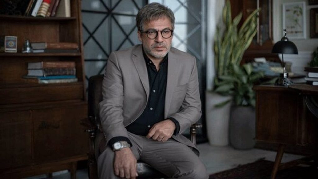 «بی مادر»، عجول و شلخته