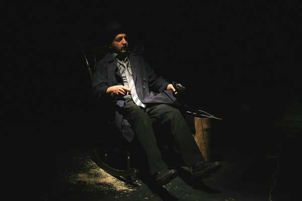 «دوشیزه» به بهانه روز زن به تماشاگران تخفیف می‌دهد