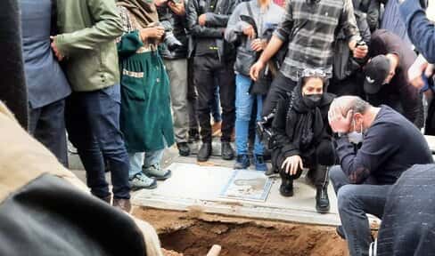  در مراسم تشییع پیکر زهره فکور صبور چه گذشت؟