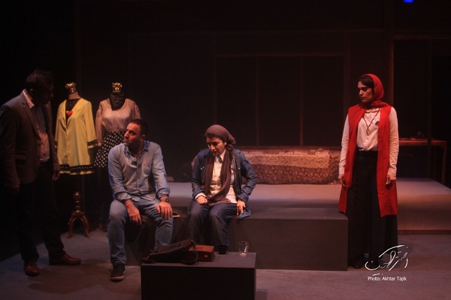 اجرای پایانی نمایش «بی خوابی»، ویژه‌ی منتقدان و خبرنگاران تئاتر