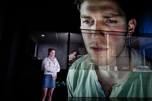 درباره رویدادهای مهم تئاتر ایران در سال ۱۴۰۰ / در جست‌وجوی هویت ۴:۴۸