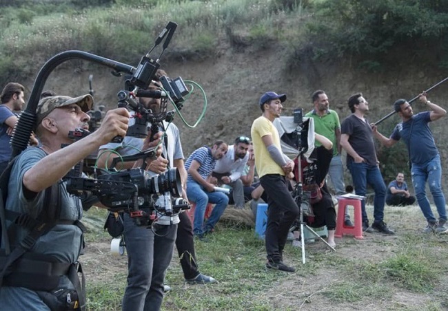 توقف فیلمبرداری پروژه‌های سینمایی در شرایط قرمز 