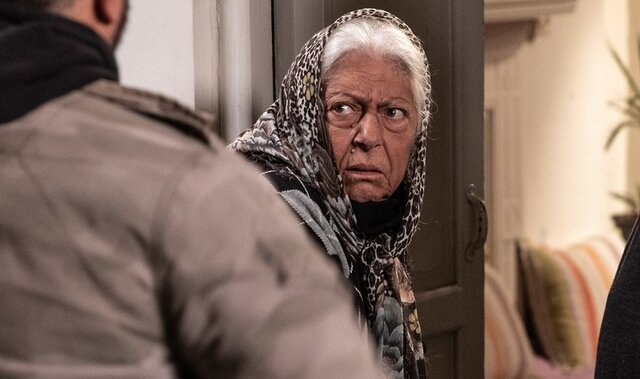 تصاویری از ثریا قاسمی و مهدی کوشکی در «حبس مجرد»