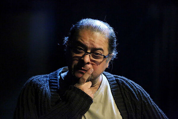 «آهسته با ماه» منتشر شد