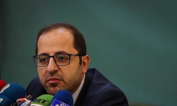 فاضل نظری رفتن خود از «کانون» را تایید کرد