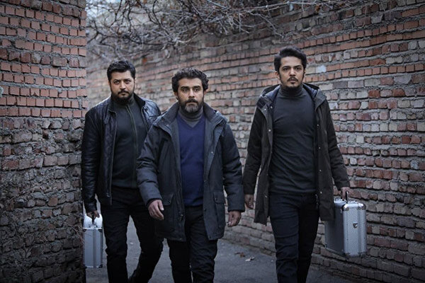 درباره گاندو 2 سیاسی‌ترین سریال سال‌های اخیر تلویزیون/ عقب‌گرد در فرم، رادیکال در محتوا