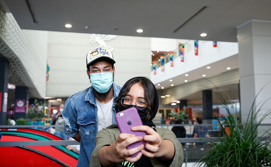 گزارش تصویری- حواشی روز پنجم سی‌و‌هشتمین جشنواره جهانی فیلم فجر 