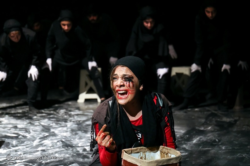 گزارش تصویری - نمایش چهرازی به کارگردانی کامبیز نیک آمیز