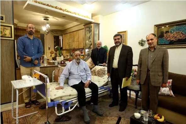 وزیر ارشاد به عیادت جمال شورجه رفت