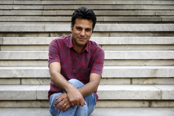 اجرای آتش‌سوزی‌ها با ترجمه محمدرضا خاکی برای اولین بار در ایران 