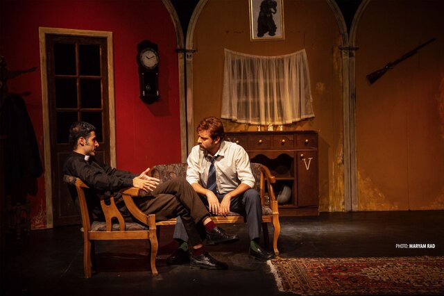 تماشاگر ریسه می رفت و ما حرص می خوردیم!