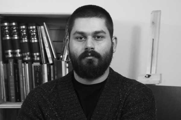 «موش» نگاهی جهان‌شمول به سیاست دارد