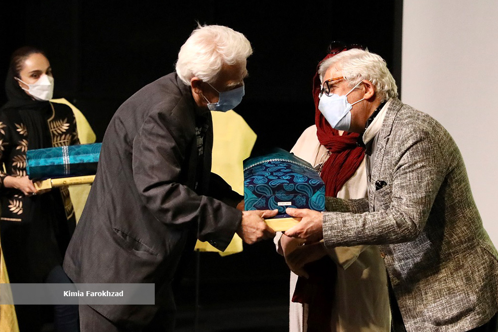 گزارش تصویری-  مراسم تقدیر از پیشکسوتان و فعالان روابط‌ عمومی تئاتر 