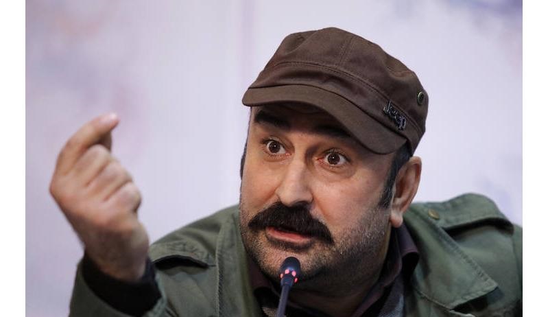 دلخوری مهران احمدی از حمله اینترنتی به او و مادرش دلخوری مهران احمدی از حمله اینترنتی به او و مادرش