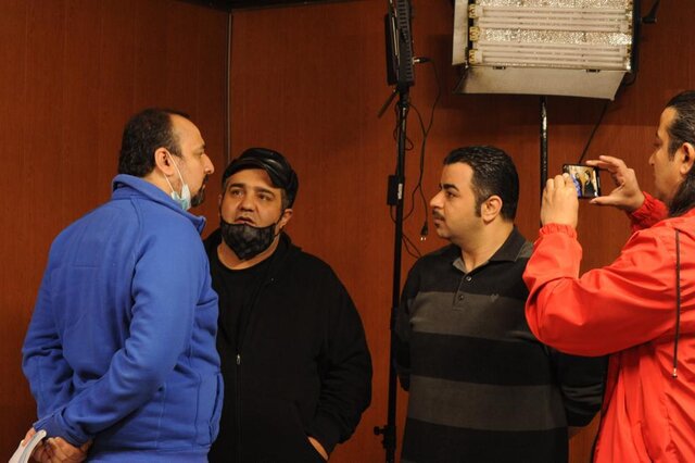  پایان فیلمبرداری یک فیلم با گوشی موبایل+ تصاویر