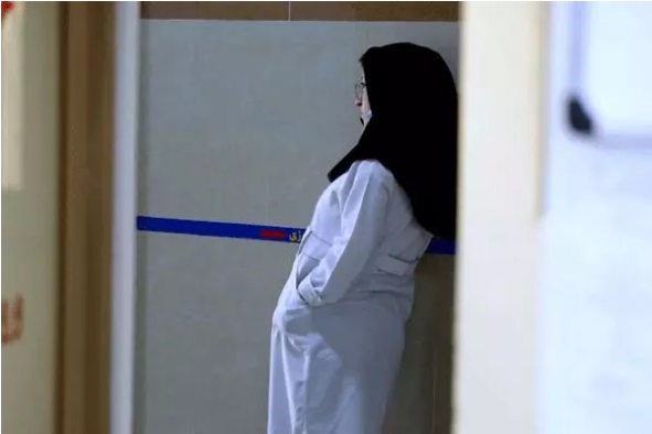 «ریشه‌ها» آماده نمایش شد/ قصه پرستار باردار بخش بیماران کرونایی