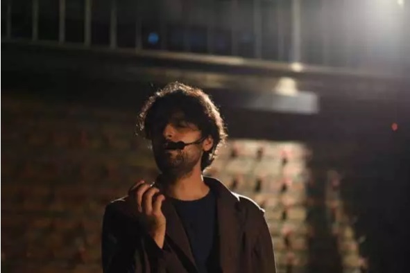 «زوال» بازیگری که مجبور است در هتل کار کند