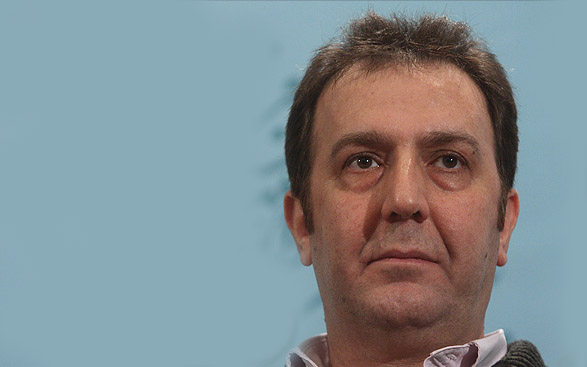 مصطفی شایسته پروانه ساخت «قلهک» را دریافت کرد