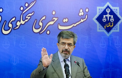 رفع ممنوع الخروجی فرخ‌نژاد/تشکیل پرونده برای ۴ شرکت دارویی