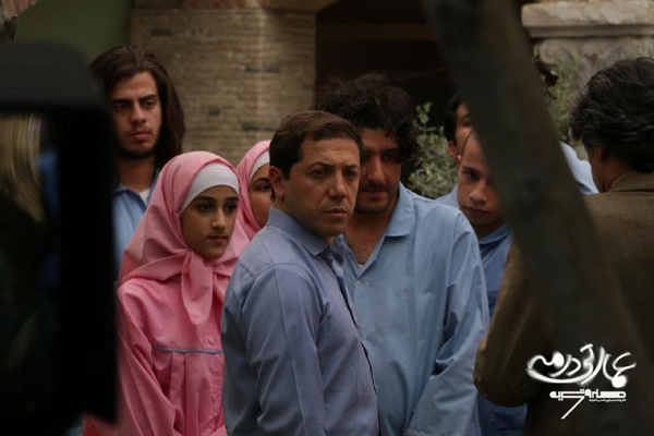 پوستر فیلم سینمایی «عمارتی در مه» رونمایی شد 