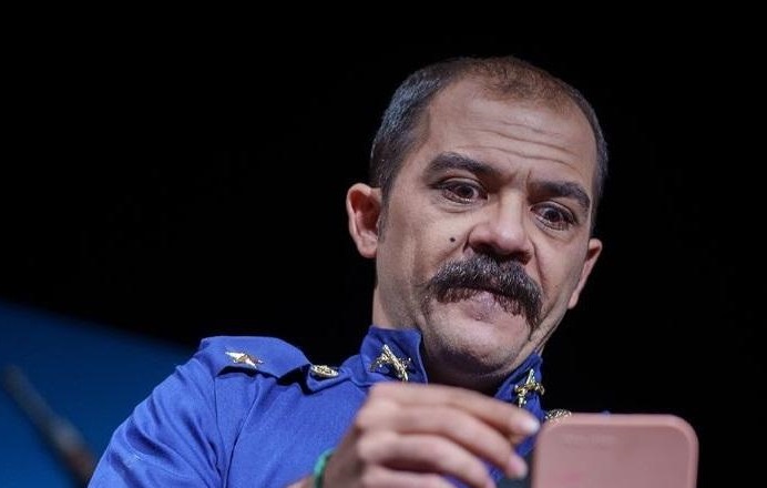 کمدی «شبی در تهران» به پردیس تئاتر شهرزاد میرود کمدی «شبی در تهران» به پردیس تئاتر شهرزاد میرود