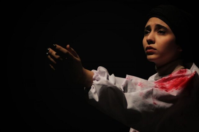 برای تماشای این تئاتر خود را رها کنید 