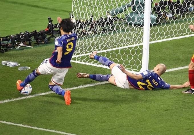  جزئیات پخش فوتبال‌های دوشنبه جام‌جهانی