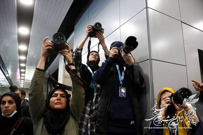 درباره غیبت اینفلوئنسرها و عکاسان اینترنتی در جشنواره فیلم فجر  درباره غیبت اینفلوئنسرها و عکاسان اینترنتی در جشنواره فیلم فجر